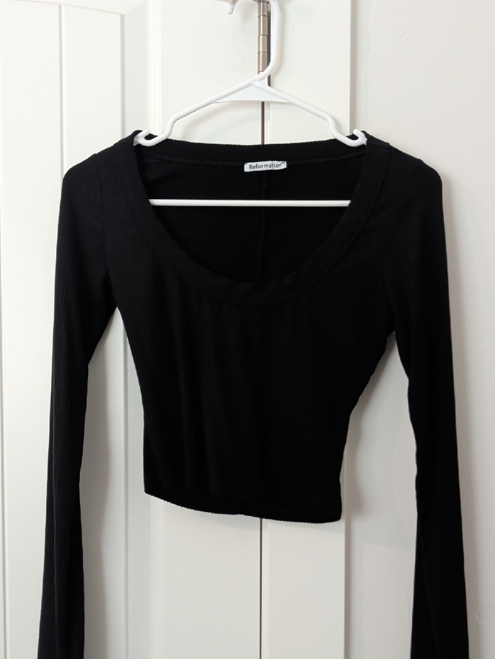 Reformation Ribbed Scoop Neck Long Sleeve Top — Size S